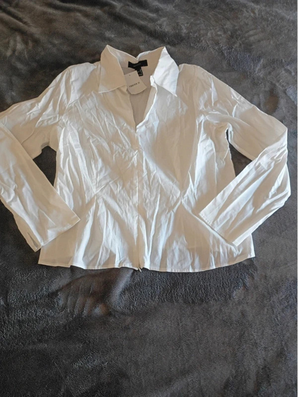 Forever 21 Women's shirt 2XL in White